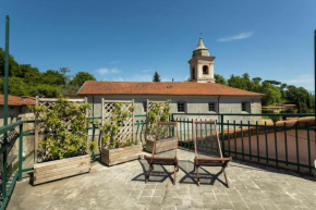 La Dimora del Borgo Antico - Holiday House in Tuscany Lunigiana near 5 Terre, WiFi, Panoramic Terrace, Fivizzano